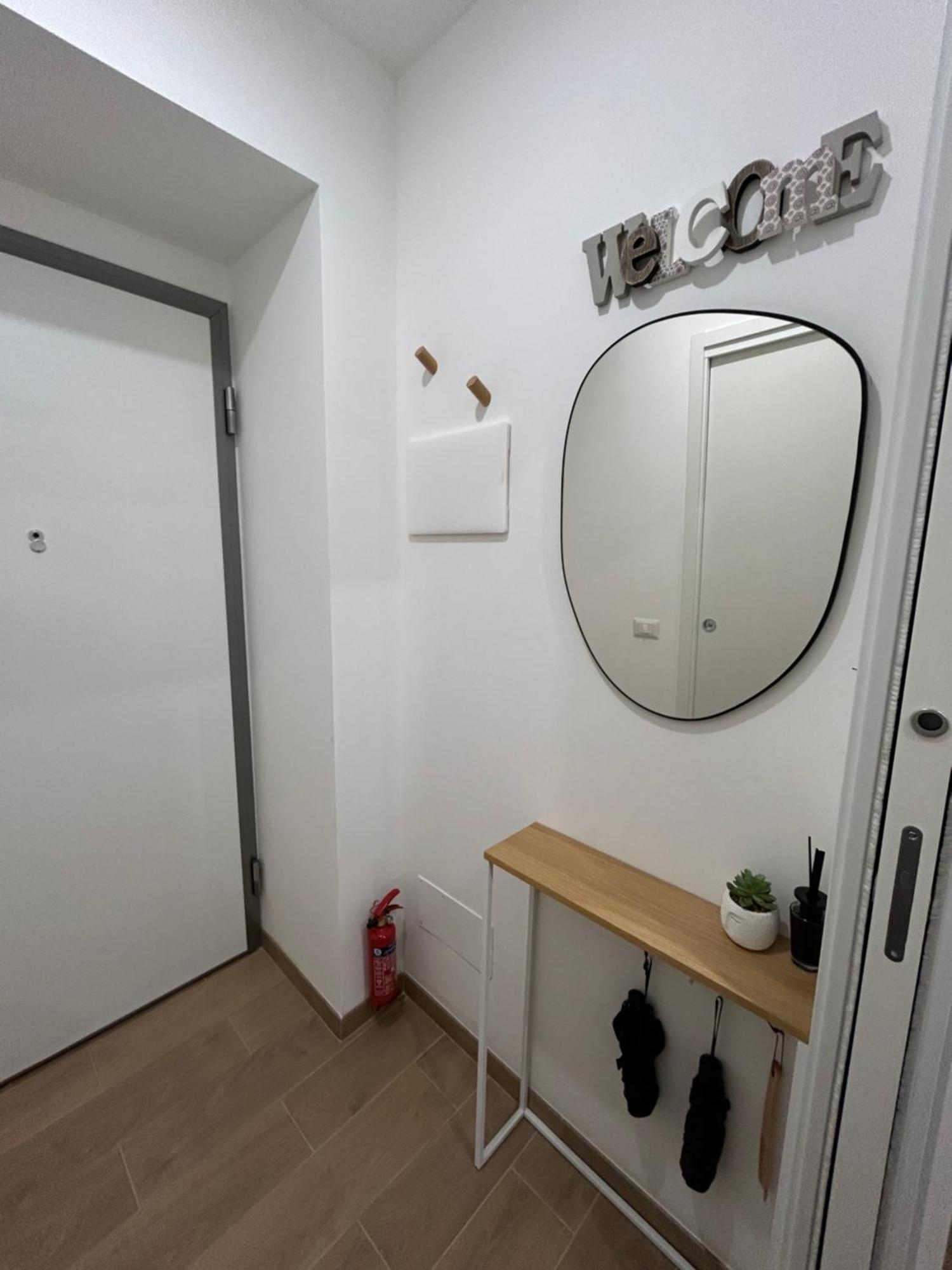 Navigli-Bocconi - Peque Home, Wi-Fi Mailand Exterior foto